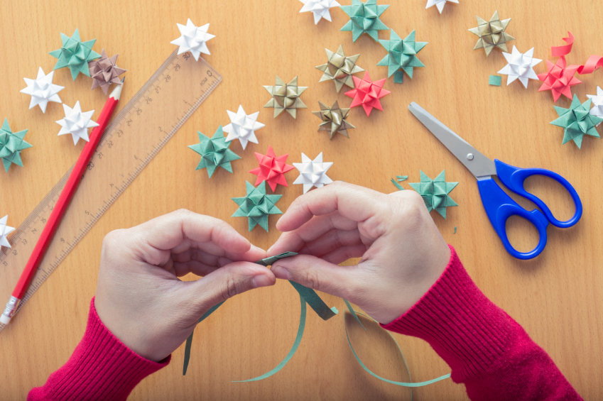 Holiday Crafts to Entertain and Enlighten Your Child | Oak Crest Academy
